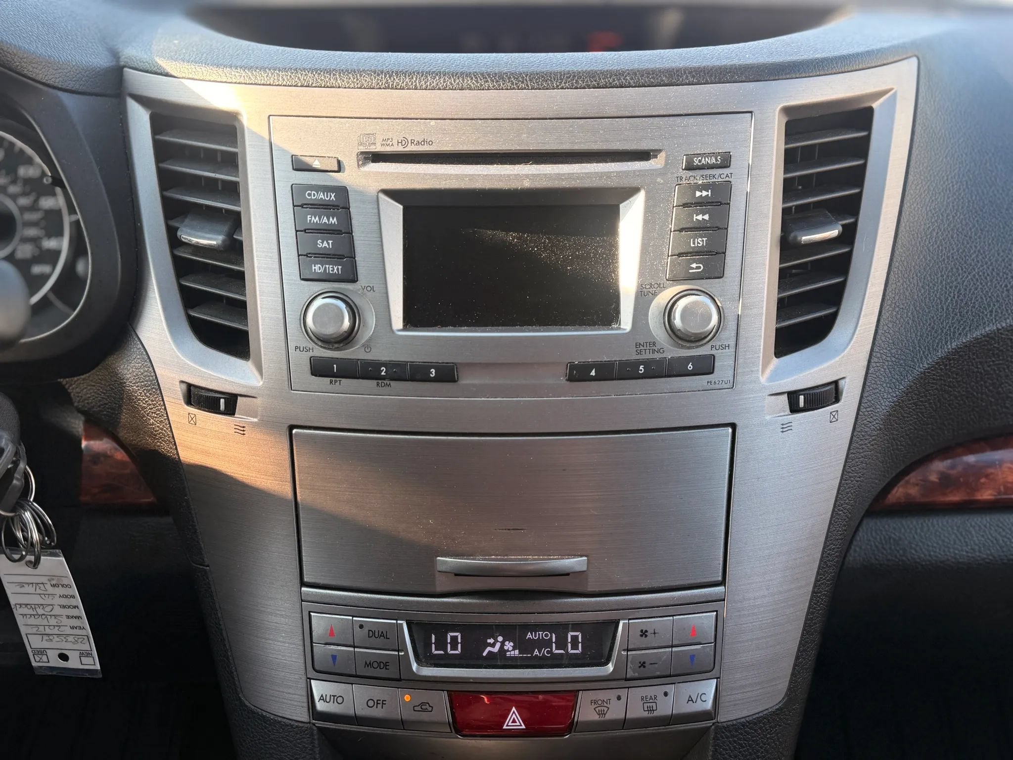 Used 2012 Subaru Outback 2.5i Limited AWD/4WD image 25