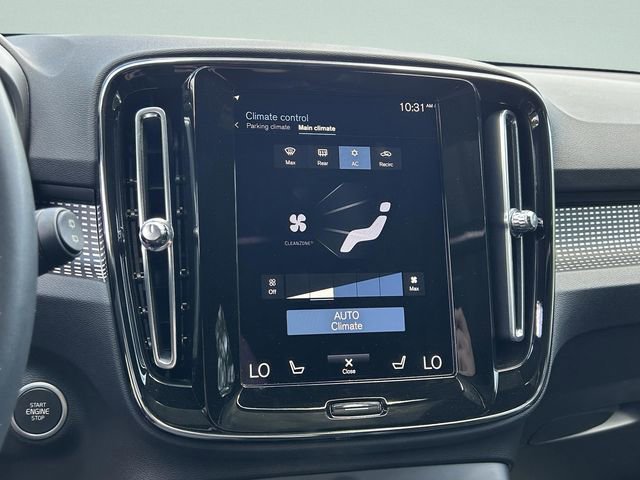 Used 2022 Volvo XC40 T5 R-Design w/ Advanced Package AWD/4WD image 27