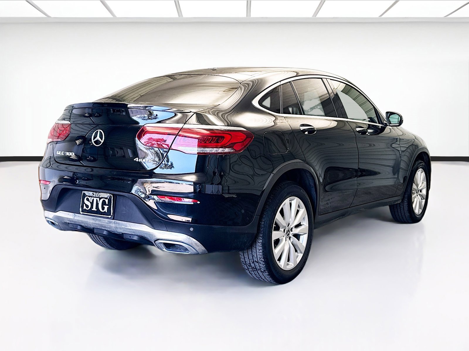 Used 2021 Mercedes-Benz GLC 300 GLC 300 image 4