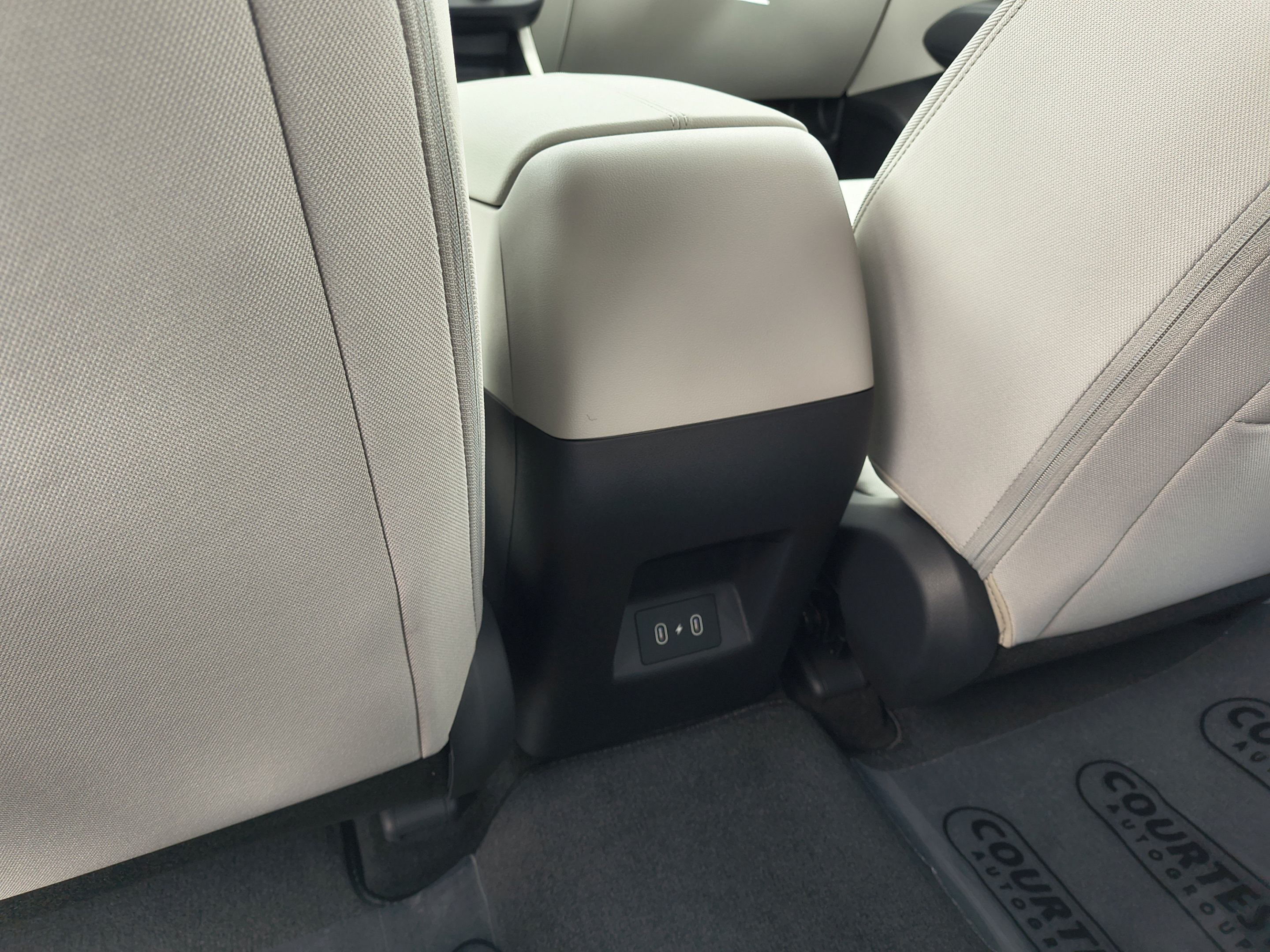 New 2026 Hyundai Tucson SE FWD image 14
