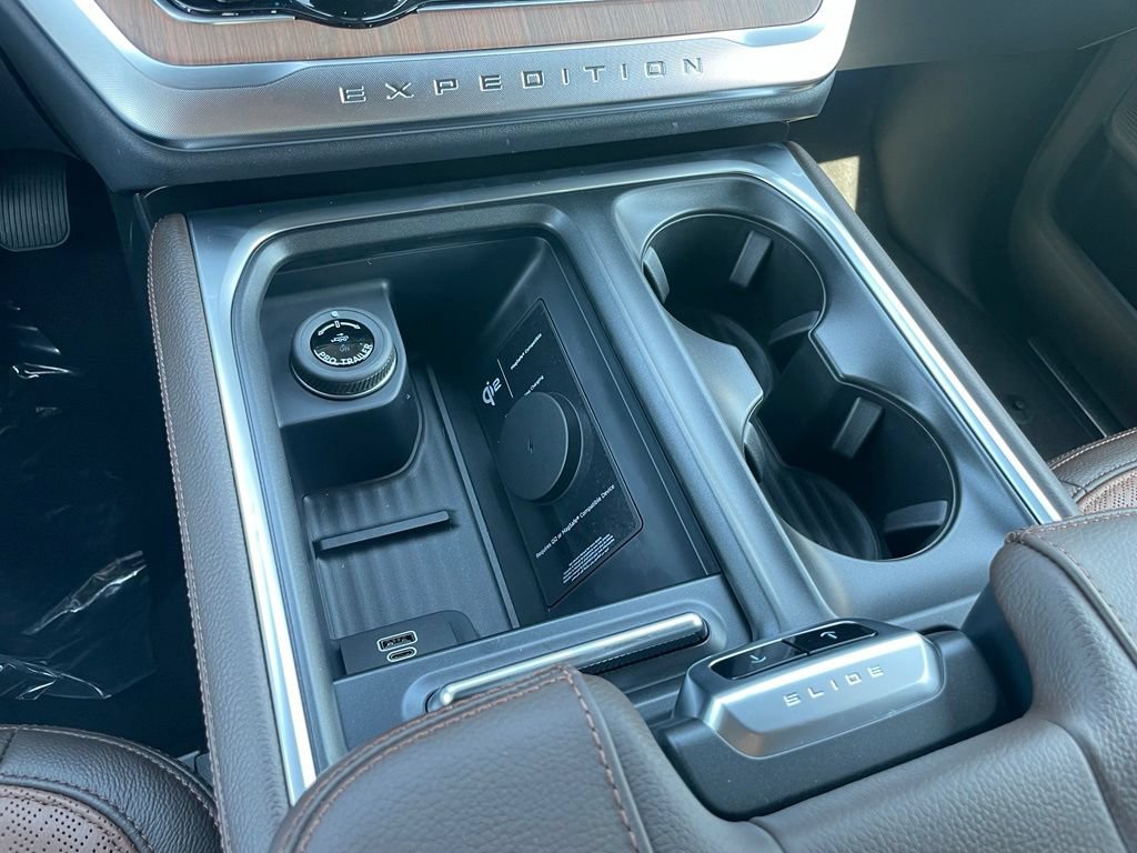 New 2027 Ford Expedition Max King Ranch AWD/4WD image 14