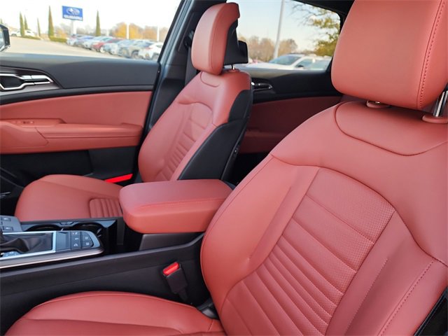 New 2026 Kia Sportage SX image 13