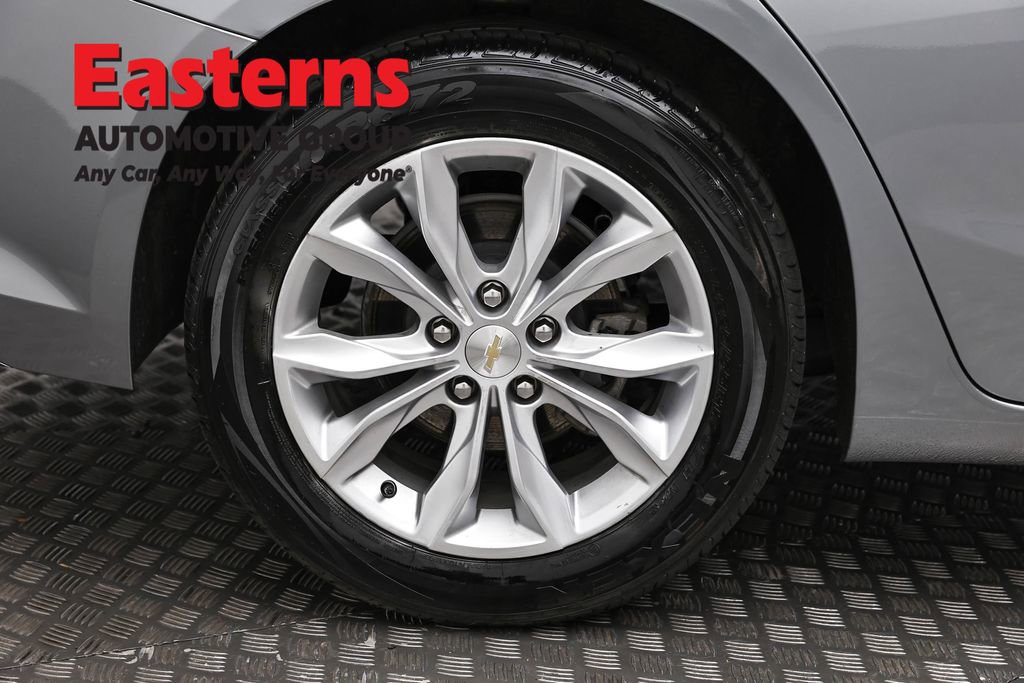 Used 2023 Chevrolet Malibu LT image 29