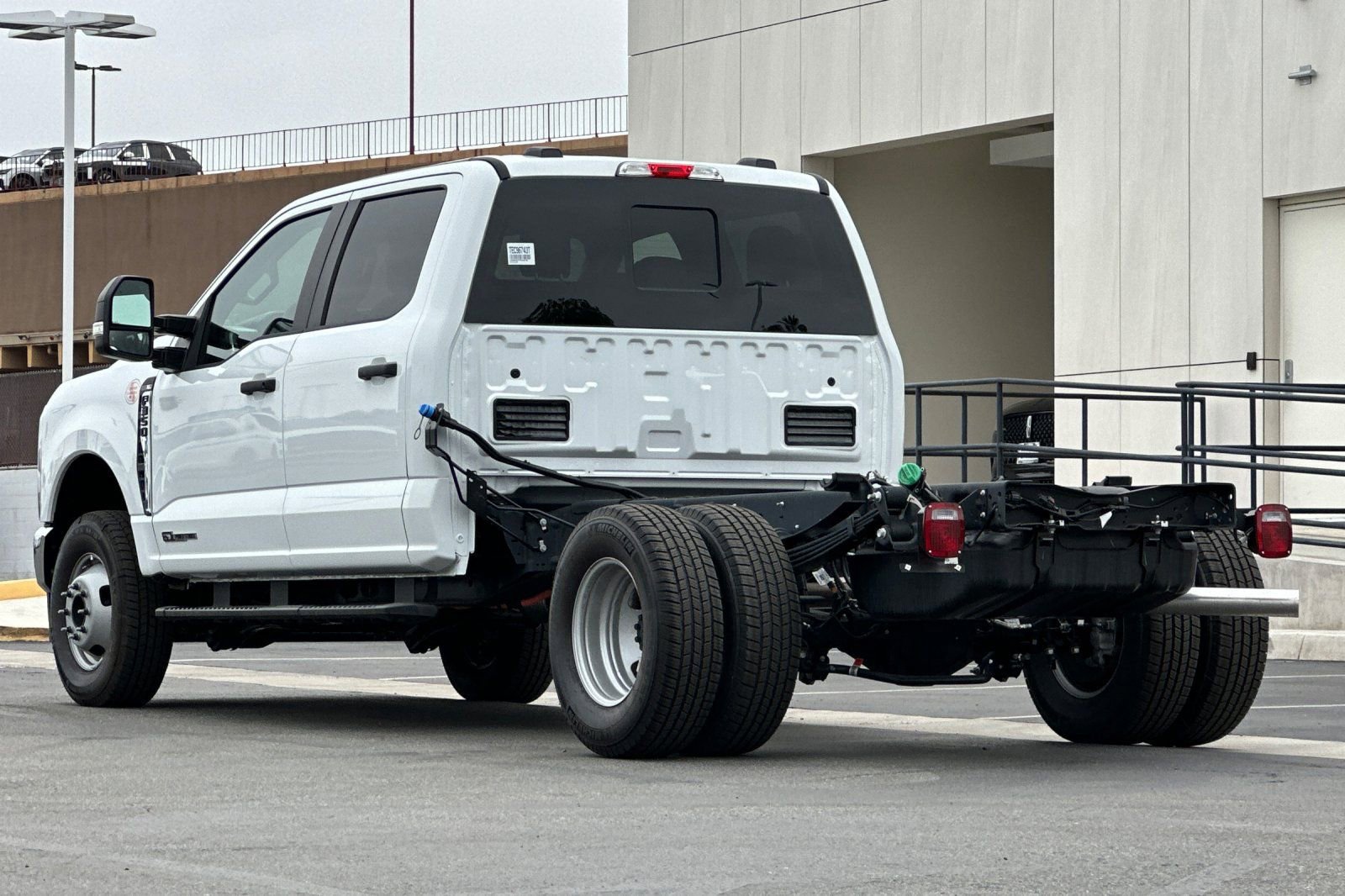 New 2026 Ford F350 XL w/ XL Chrome Package AWD/4WD image 5