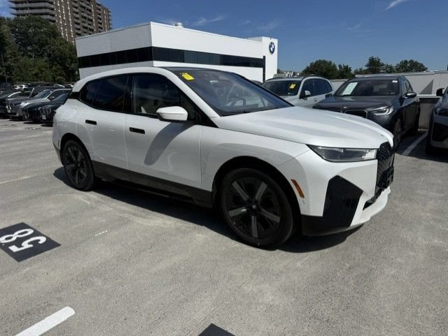 Certified 2024 BMW iX xDrive50 w/ Sport Package AWD/4WD image 2