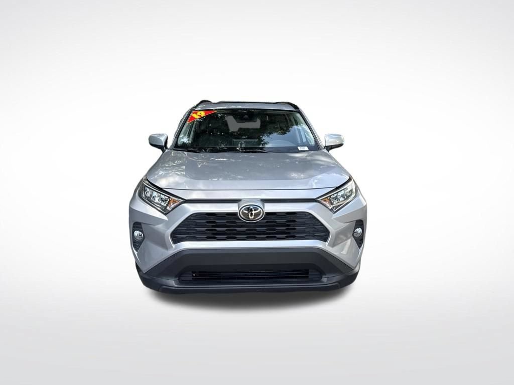 Used 2019 Toyota RAV4 XLE Premium w/ Cold Weather Package FWD image 2