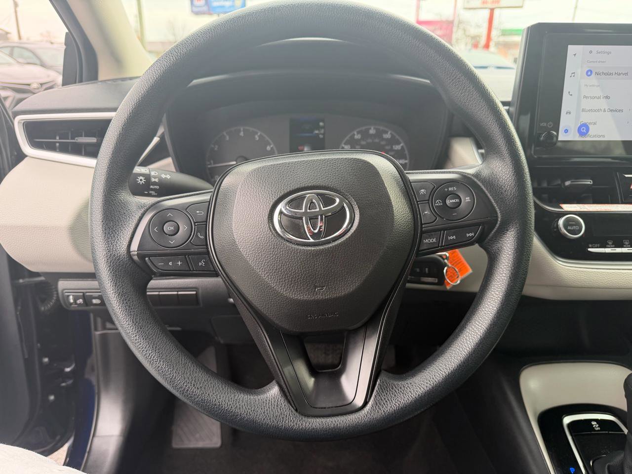 Used 2025 Toyota Corolla LE image 17
