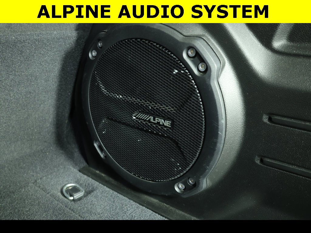 Used 2018 Jeep Wrangler Unlimited Sahara image 10