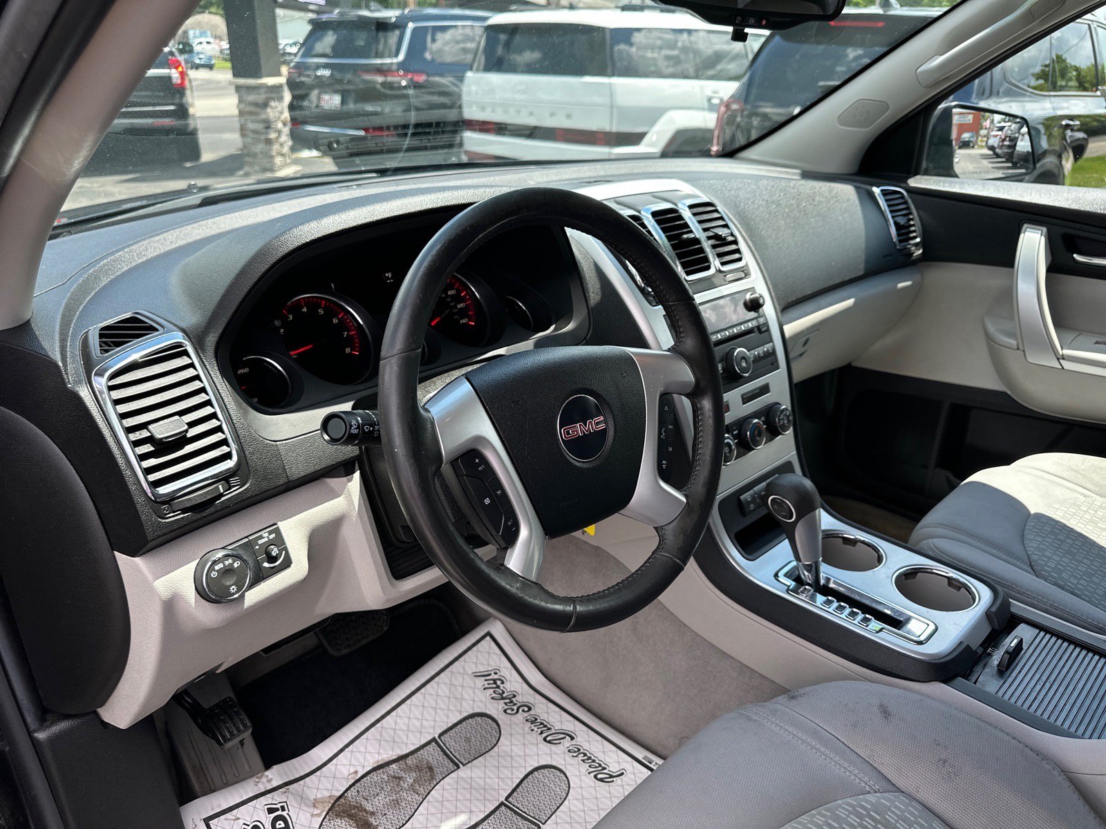 Used 2011 GMC Acadia SL w/ Preferred Package FWD image 15