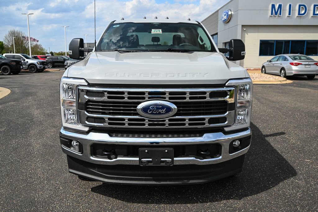 New 2026 Ford F350 XLT AWD/4WD image 10