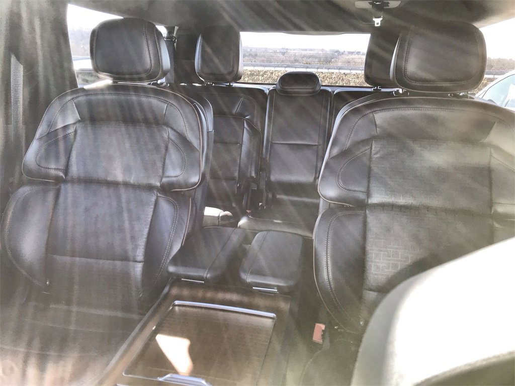 Used 2025 Lincoln Navigator L Black Label image 23