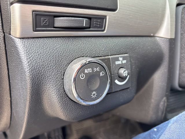 Used 2009 Saturn Outlook XE w/ Preferred Package FWD image 21