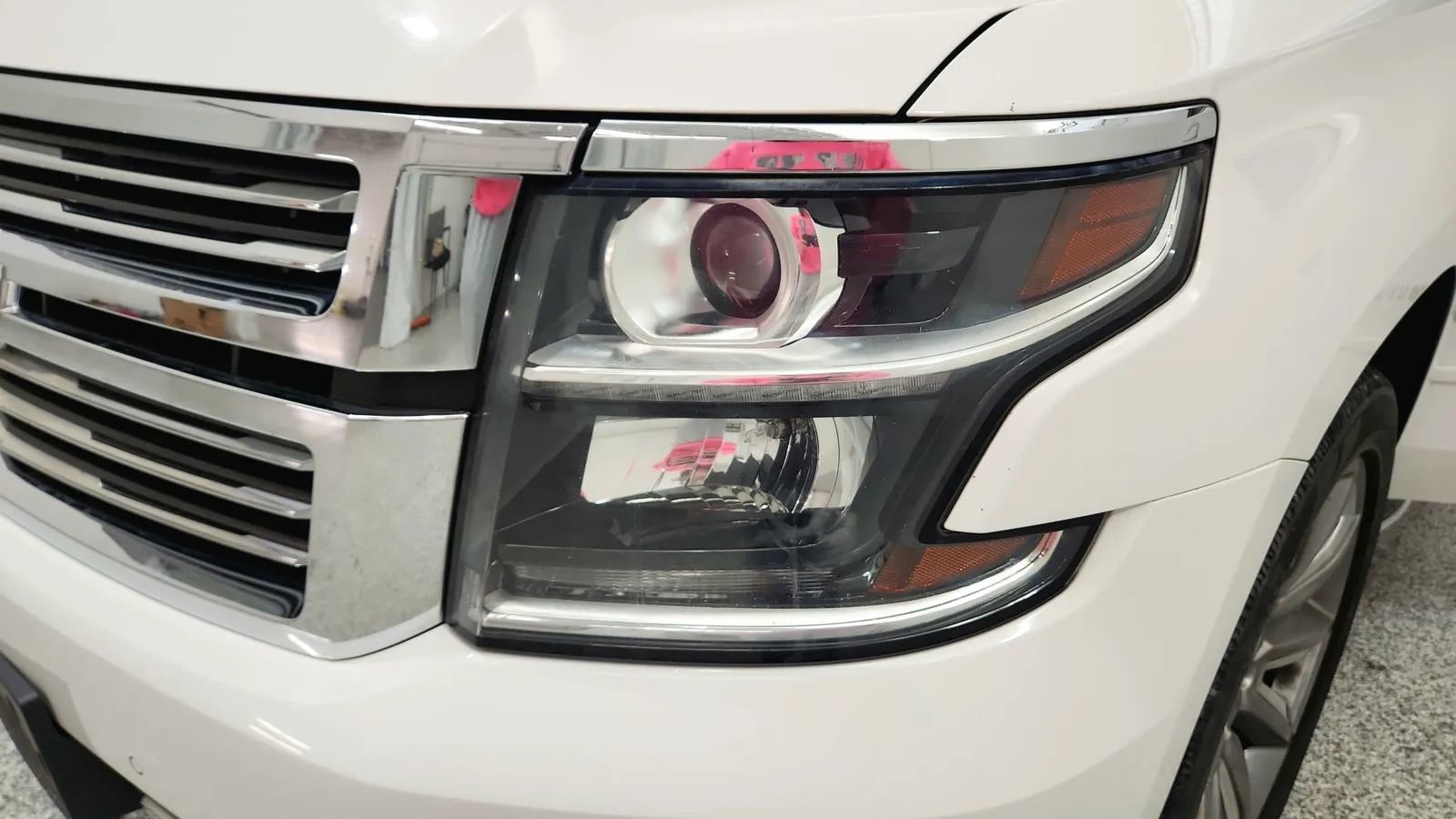 Used 2015 Chevrolet Suburban LTZ image 14