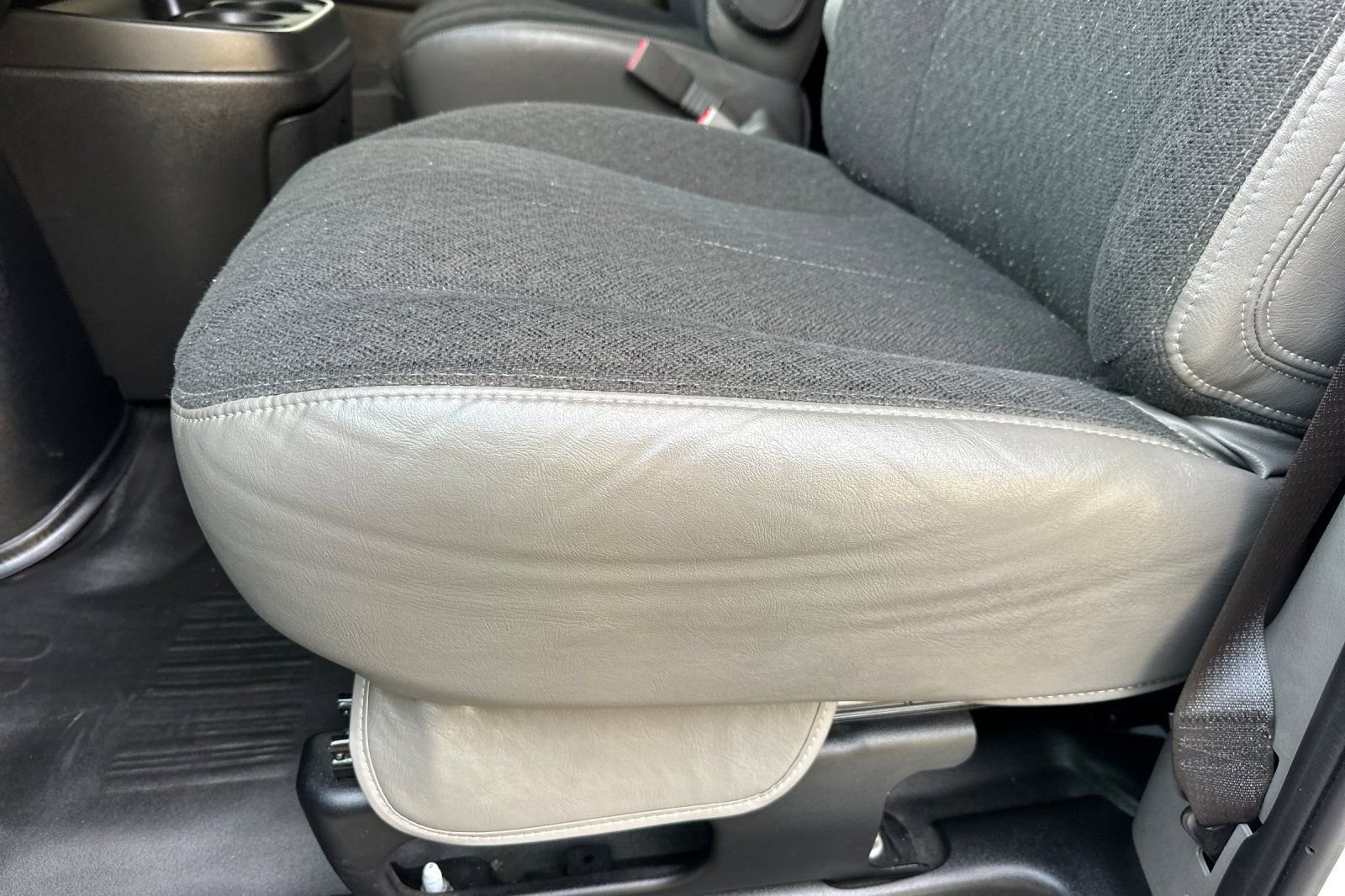 Certified 2024 GMC Savana 2500 w/ Driver Convenience Package image 13