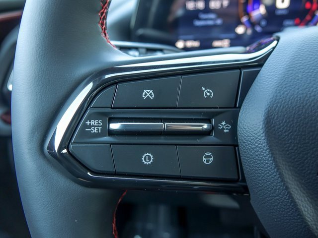 New 2026 Chevrolet Traverse RS w/ LPO, Floor Liner Package image 24