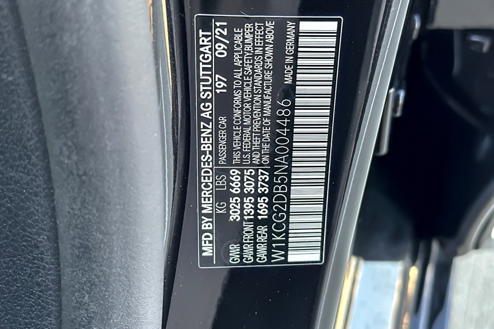 Used 2022 Mercedes-Benz EQS 450+ Sedan w/ AMG Line Exterior image 27