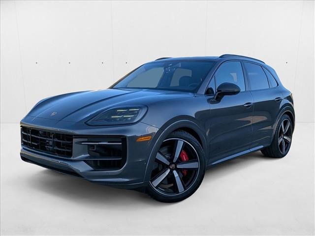 New 2025 Porsche Cayenne GTS image 1