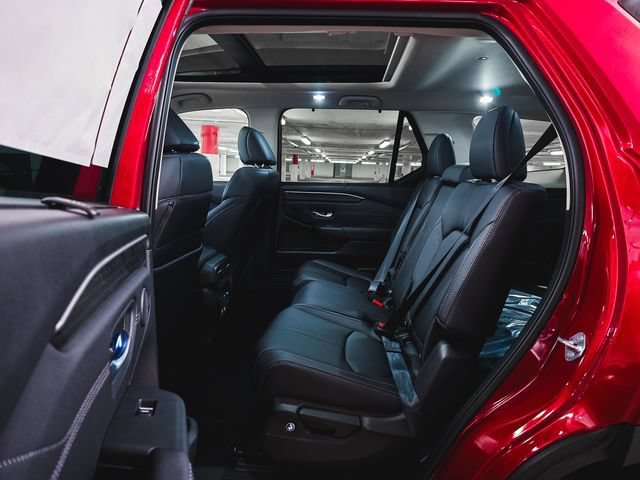 Used 2026 Honda Pilot Touring image 16