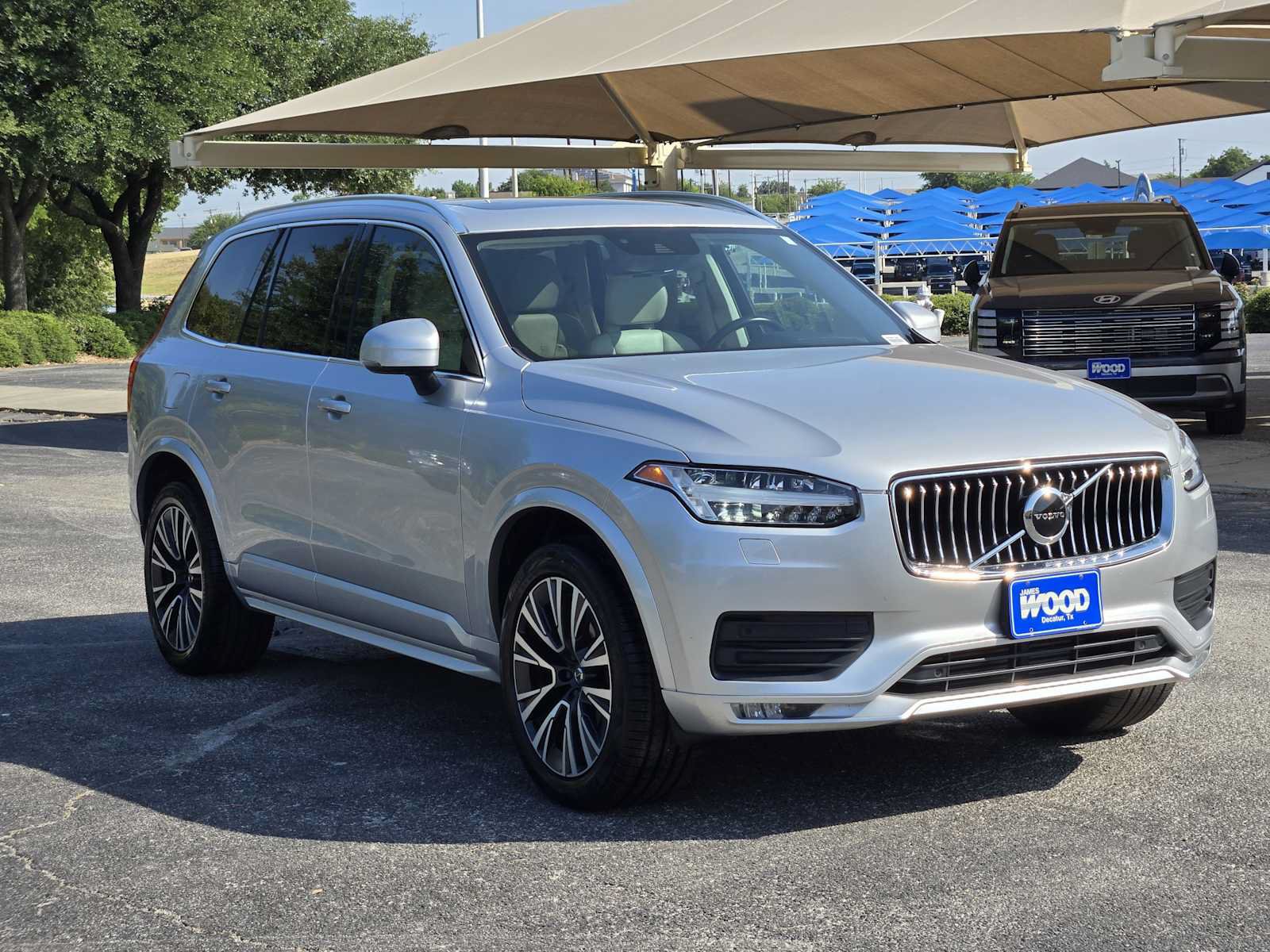 Used 2021 Volvo XC90 T5 Momentum w/ Climate Package FWD image 3