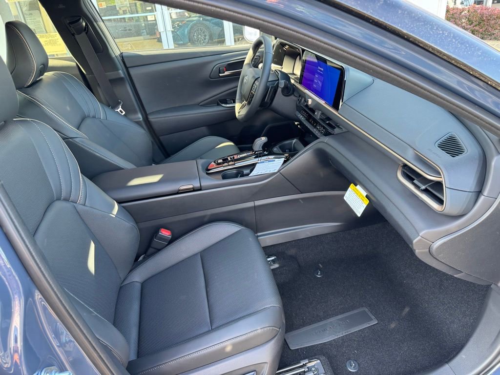 New 2026 Toyota Crown Signia image 9