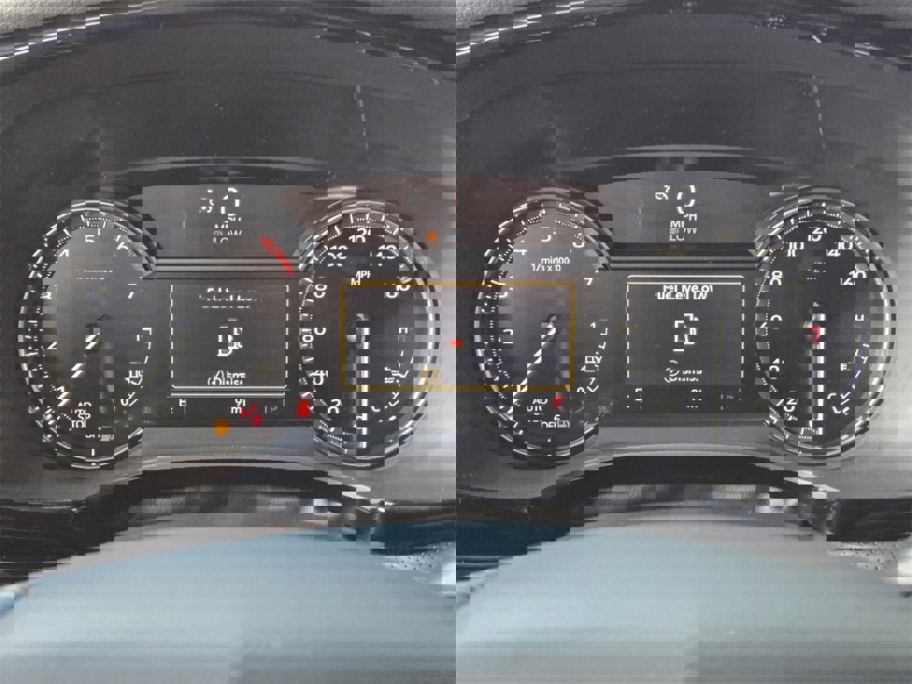 New 2025 Cadillac XT6 Luxury image 25