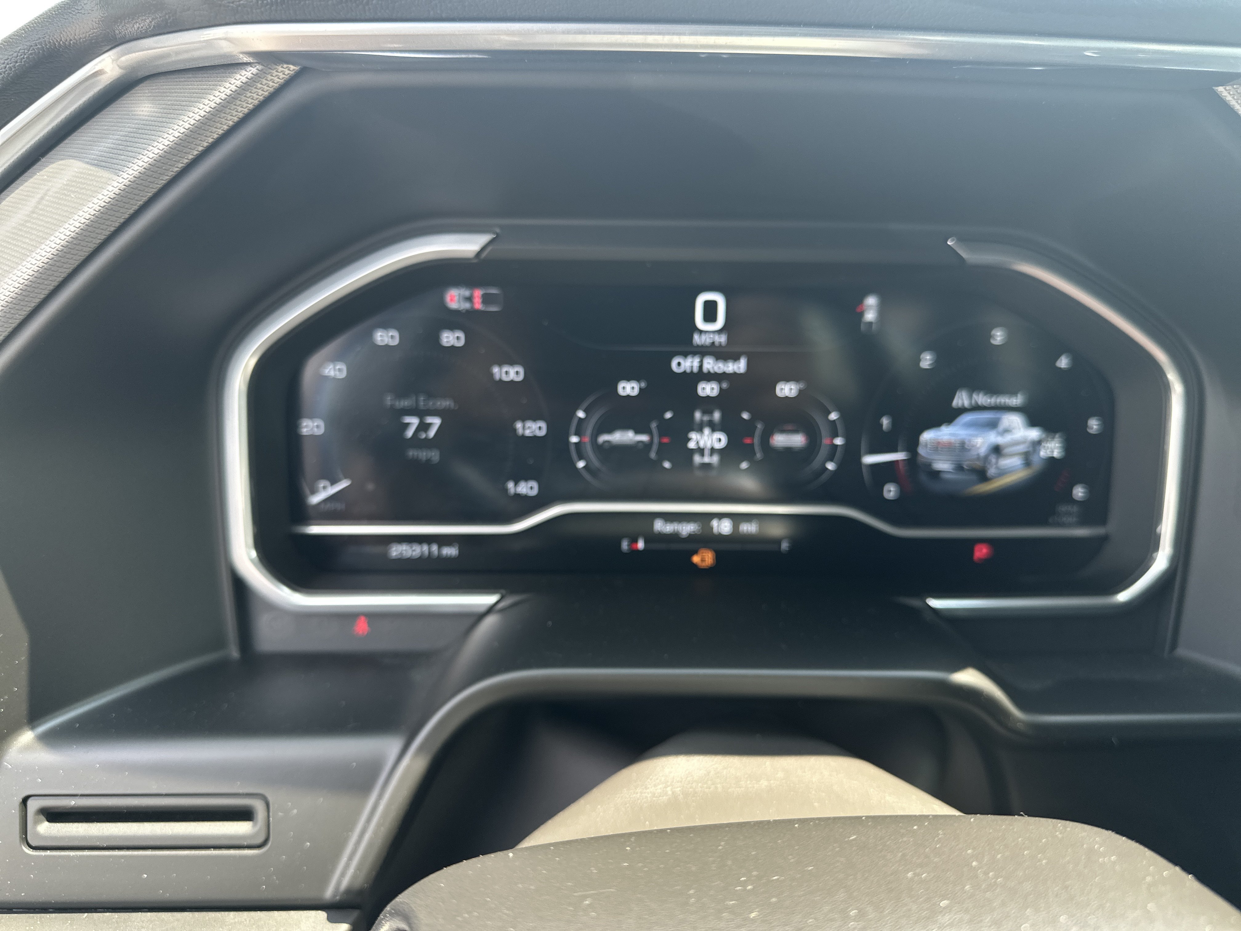 Used 2024 GMC Sierra 1500 Denali AWD/4WD image 22