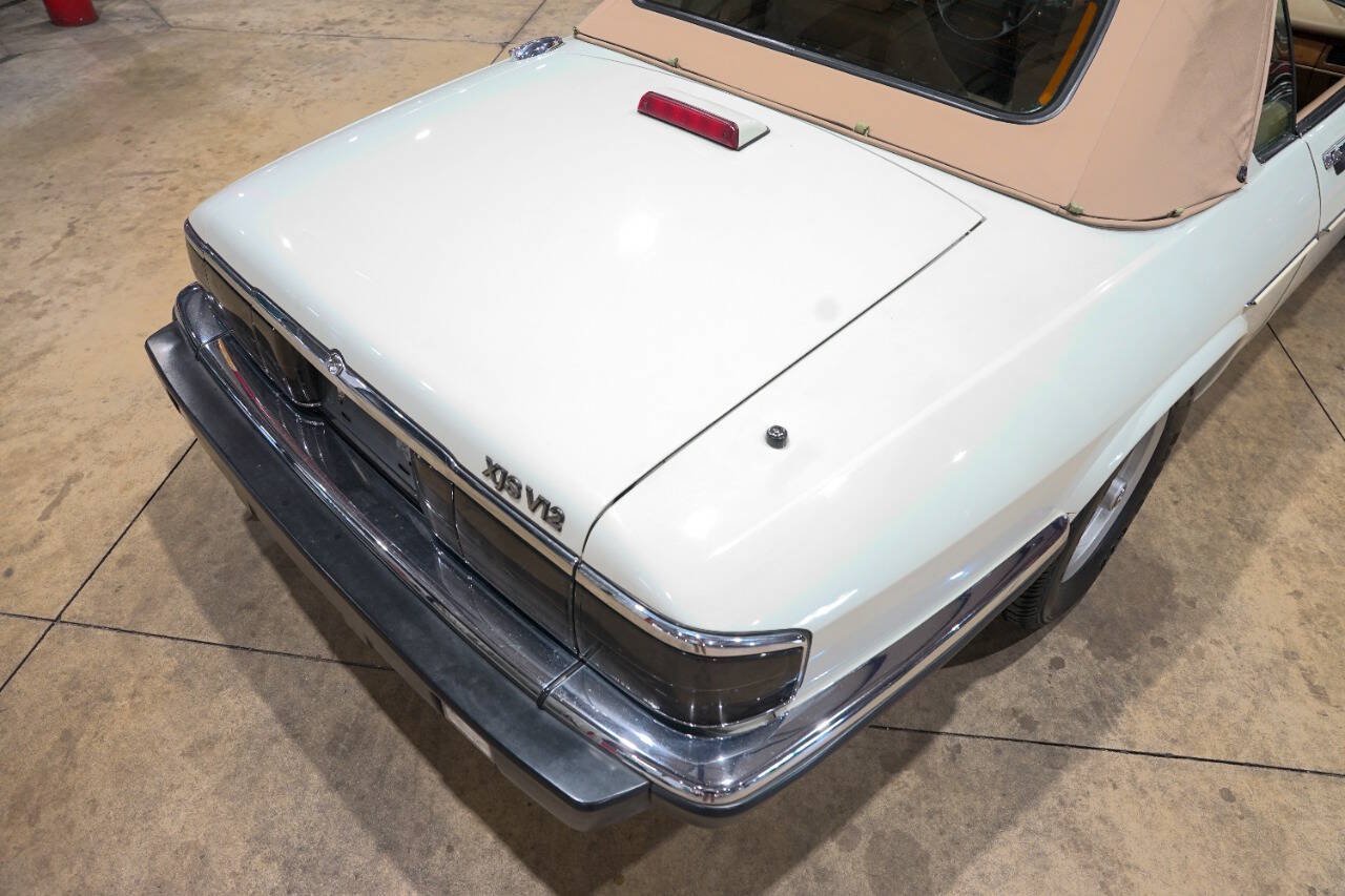 Used 1992 Jaguar XJS V12 Convertible RWD image 34