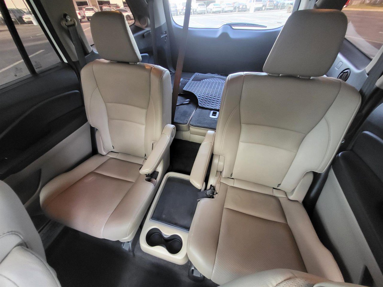 Used 2019 Honda Pilot Elite image 14