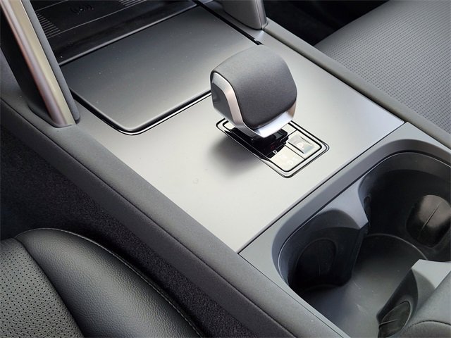 New 2025 Land Rover Discovery Sport S image 15