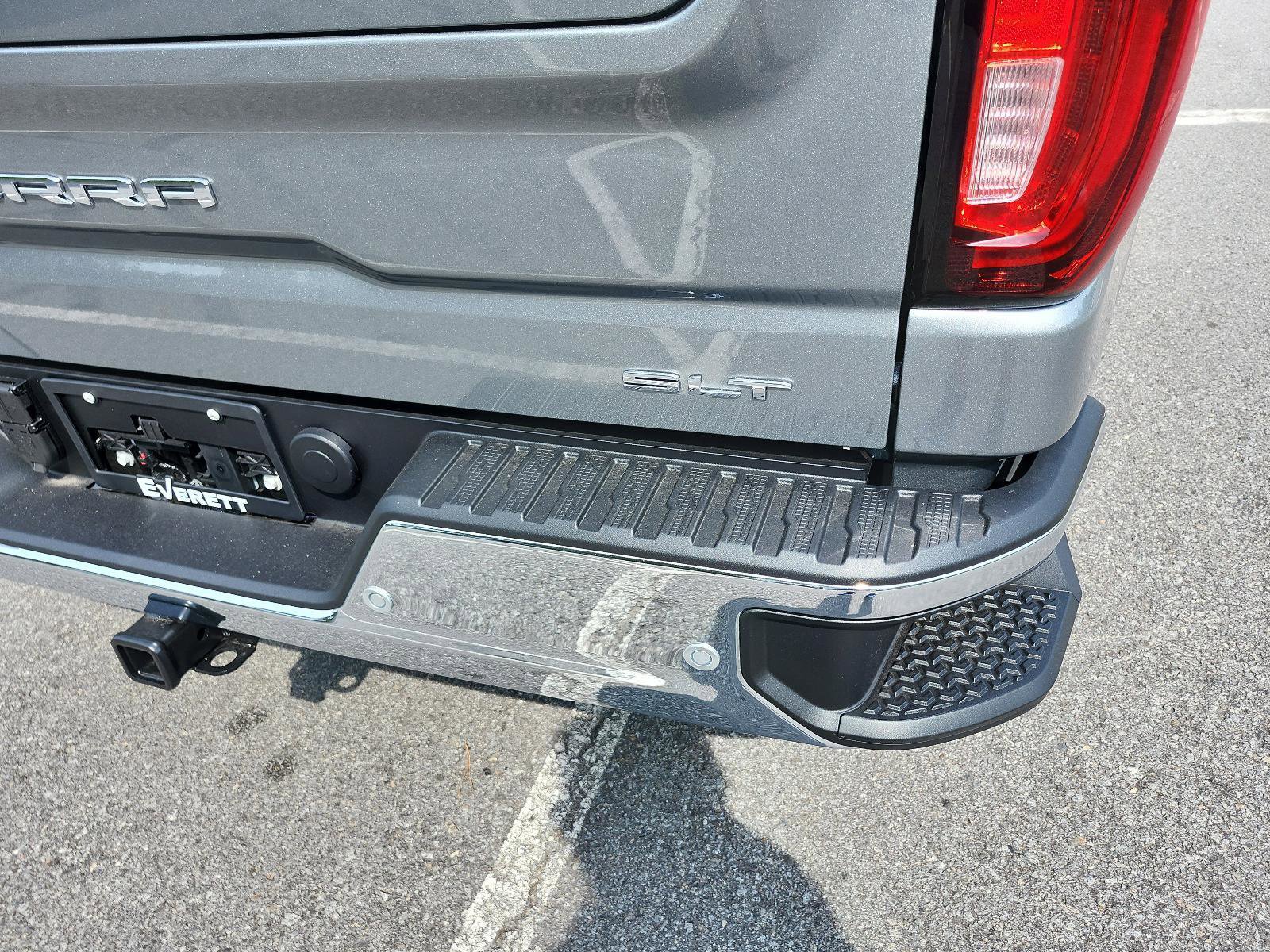 New 2026 GMC Sierra 1500 SLT w/ SLT Premium Plus Package image 4