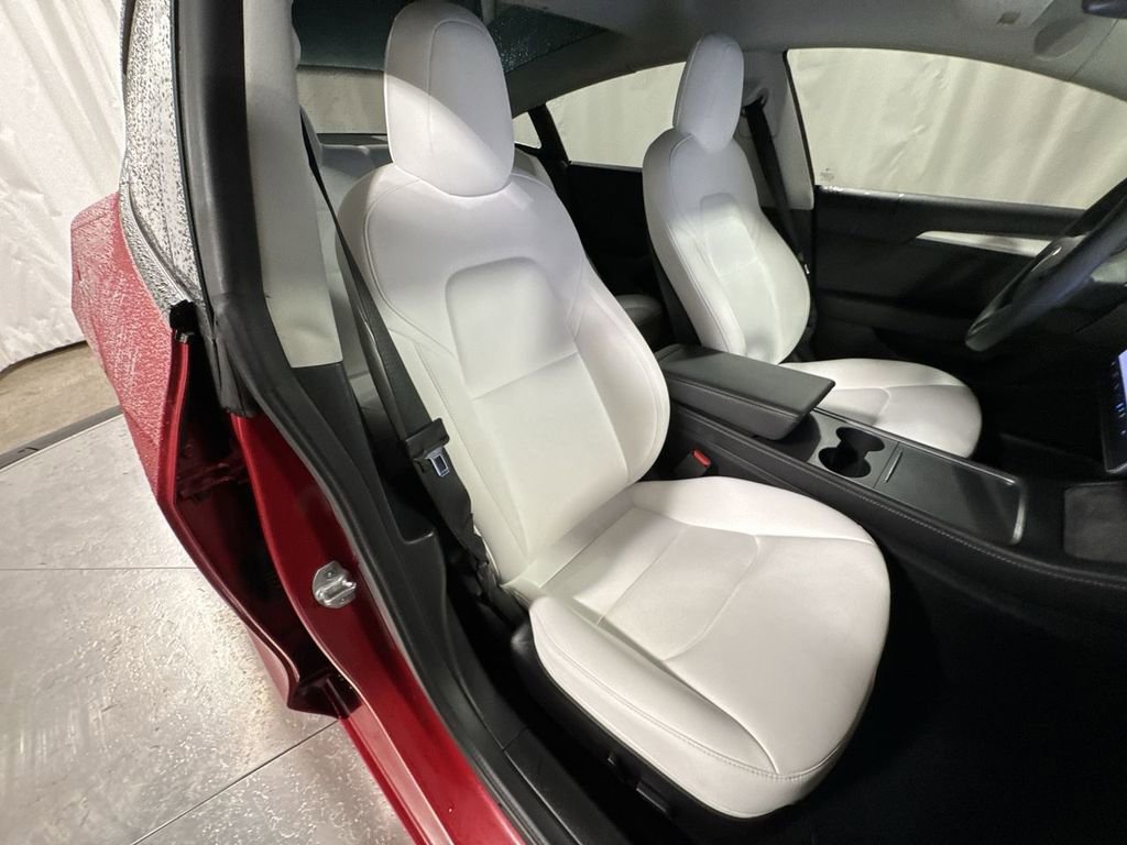 Used 2022 Tesla Model 3 Long Range image 32
