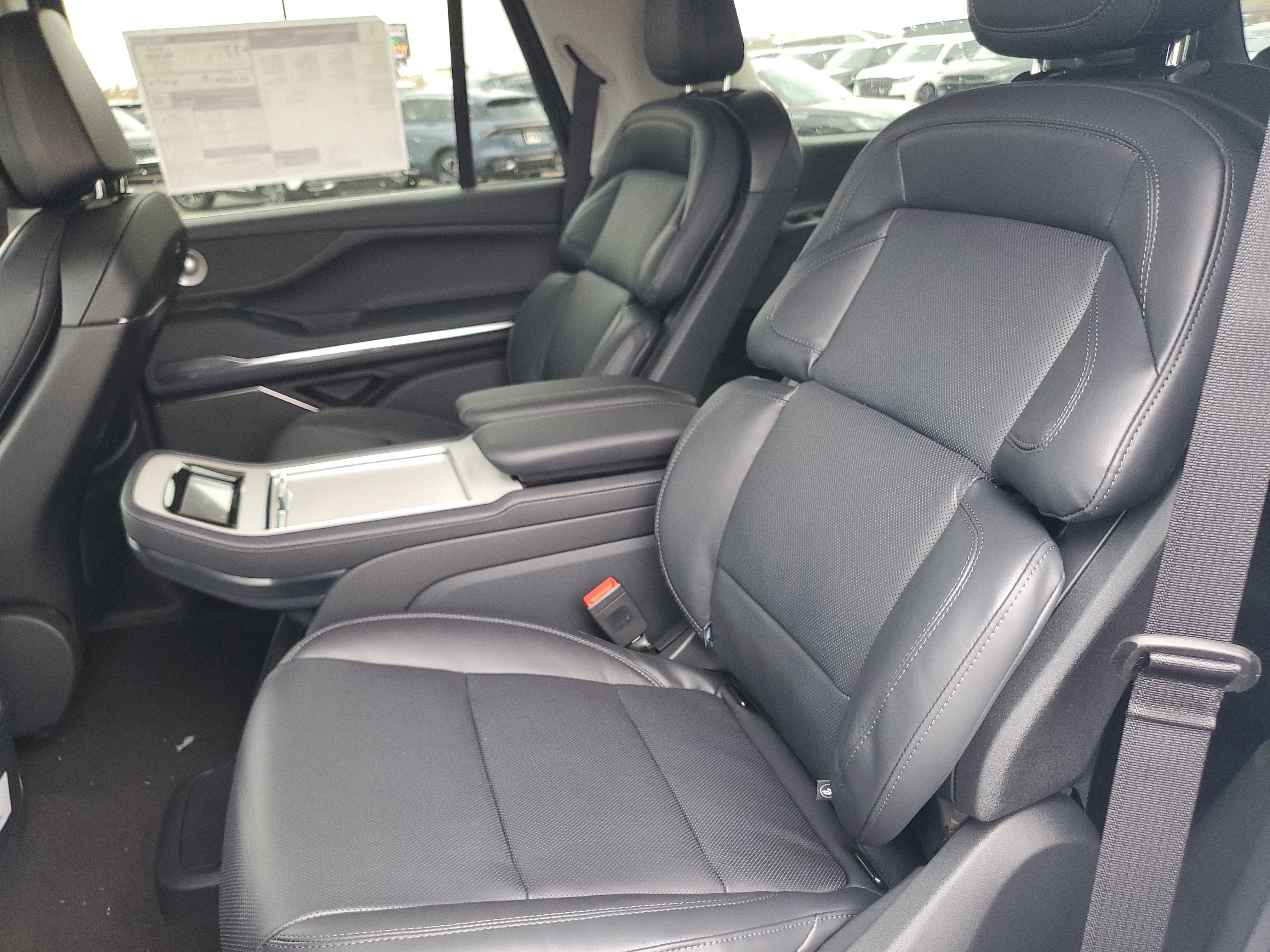 New 2026 Lincoln Navigator Reserve image 29