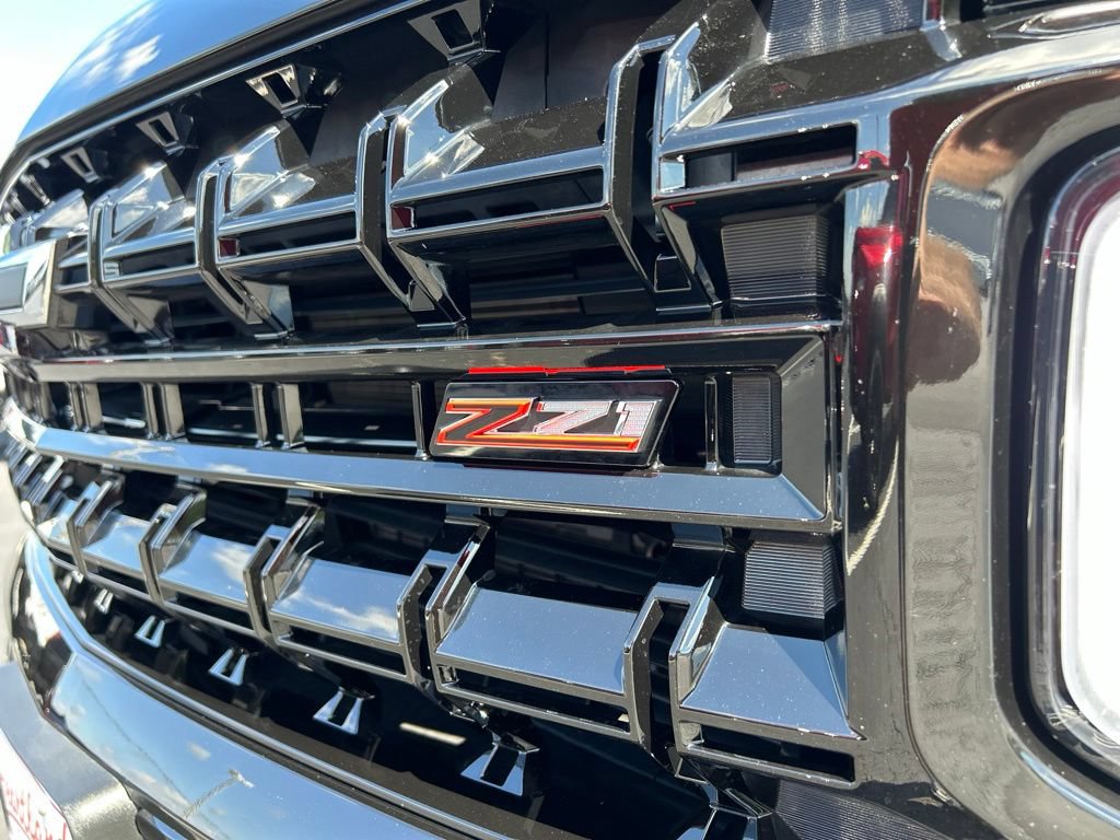 Certified 2025 Chevrolet Tahoe Z71 w/ Comfort Package AWD/4WD image 10