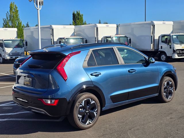Certified 2024 Kia Niro Wind w/ Wind Preserve Package FWD image 6
