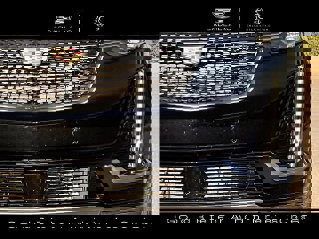Used 2025 Cadillac XT6 Premium Luxury w/ Technology Package image 11