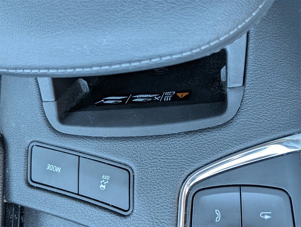 Used 2020 Cadillac XT6 Premium Luxury image 22