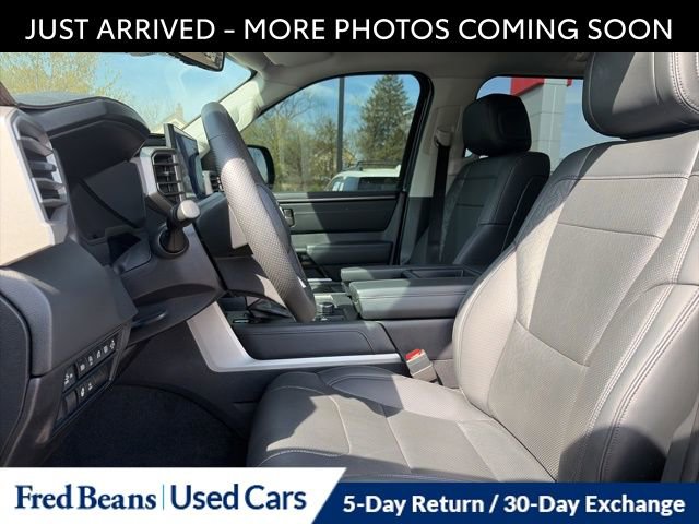 Used 2024 Toyota Tundra Limited AWD/4WD image 12