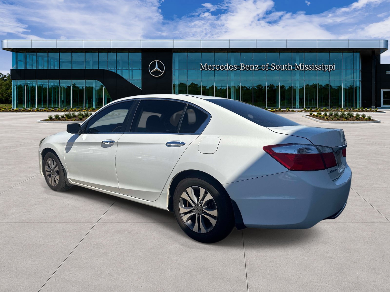 Used 2015 Honda Accord LX image 7