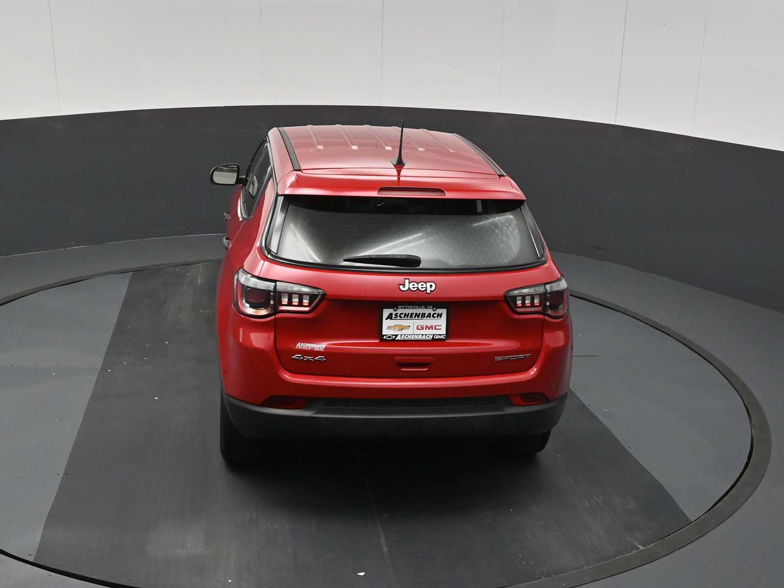 Used 2021 Jeep Compass Sport AWD/4WD image 16