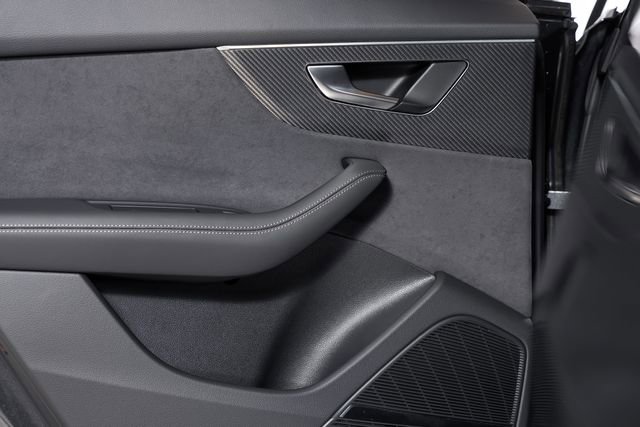 Used 2024 Audi SQ8 Prestige image 61