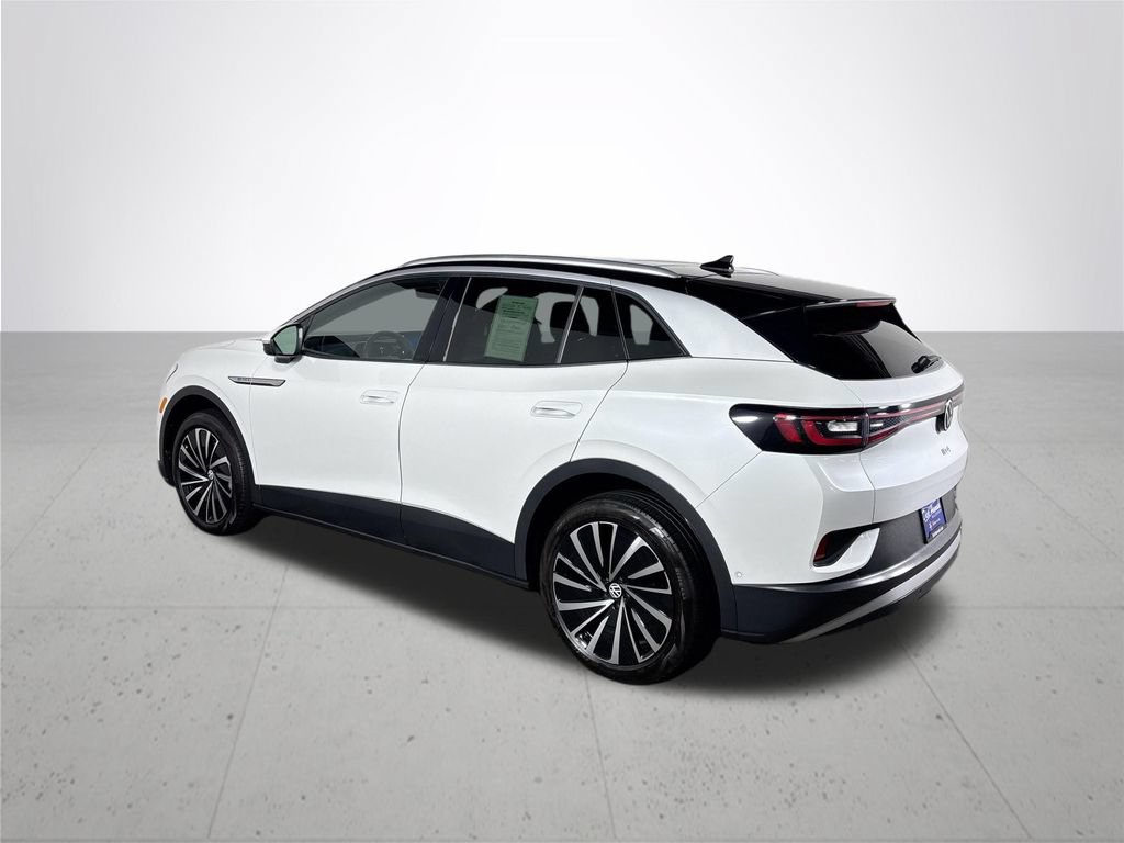 Certified 2023 Volkswagen ID.4 Pro S Plus AWD/4WD image 9
