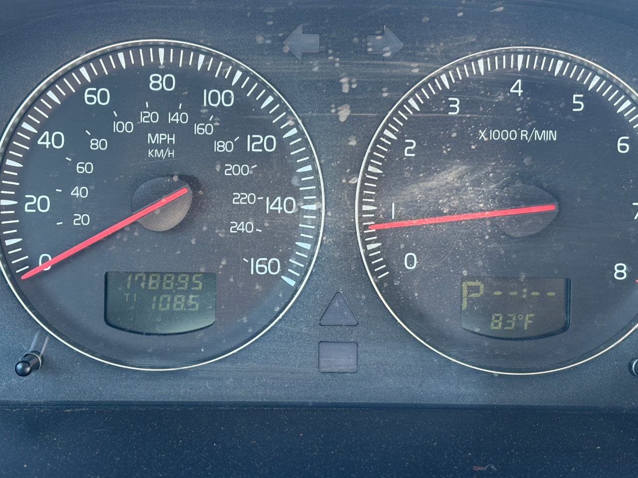 Used 2005 Volvo V70 2.4 FWD image 10