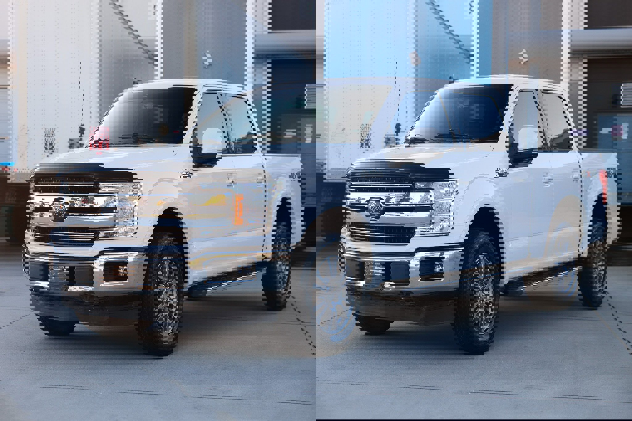 Used 2020 Ford F150 Lariat image 4