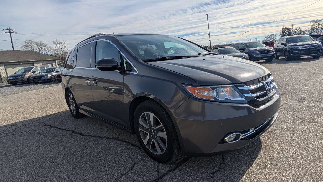 Used 2016 Honda Odyssey Touring Elite image 9