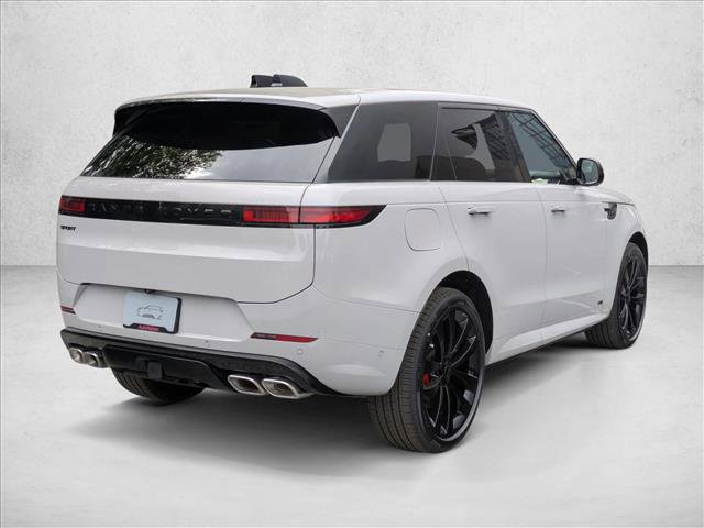 New 2026 Land Rover Range Rover Sport Dynamic SE AWD/4WD image 2