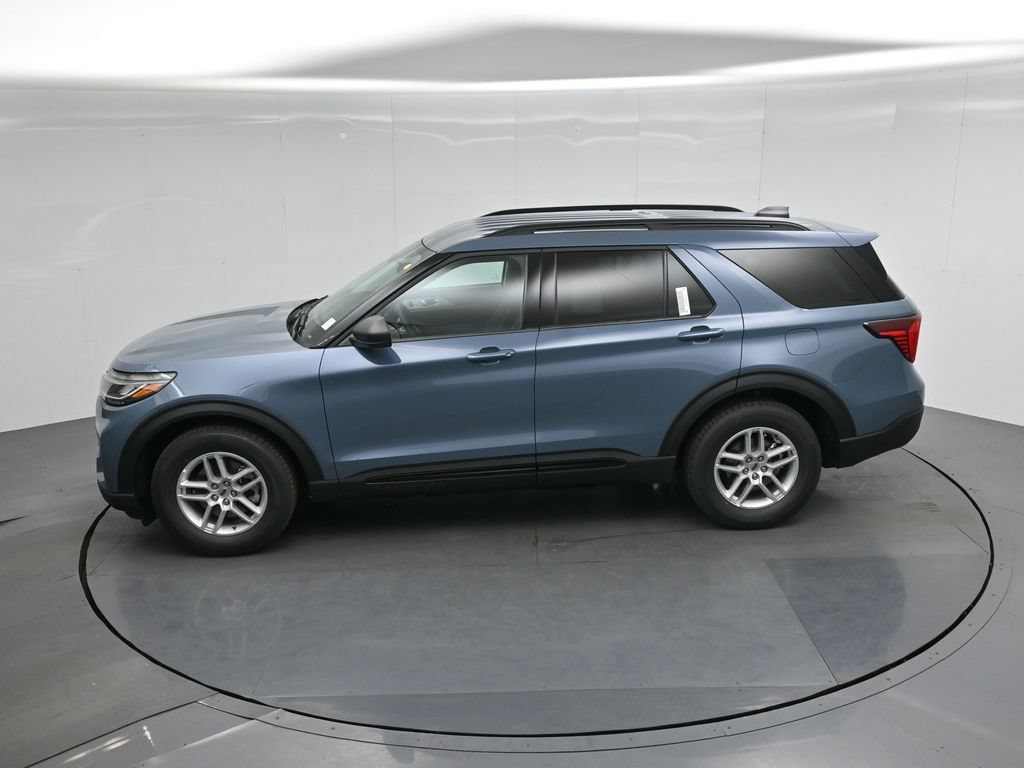 New 2026 Ford Explorer Active RWD image 41