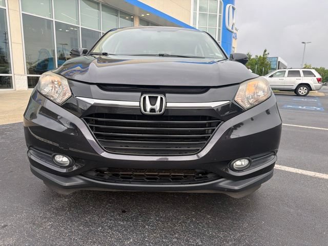 Used 2017 Honda HR-V EX image 3