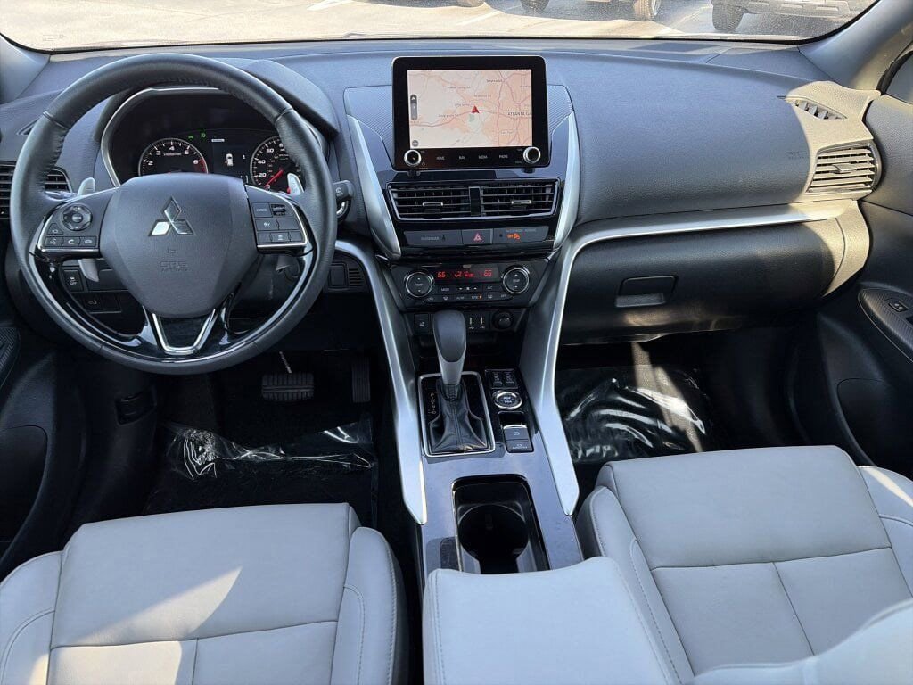 Used 2024 Mitsubishi Eclipse Cross SEL image 13