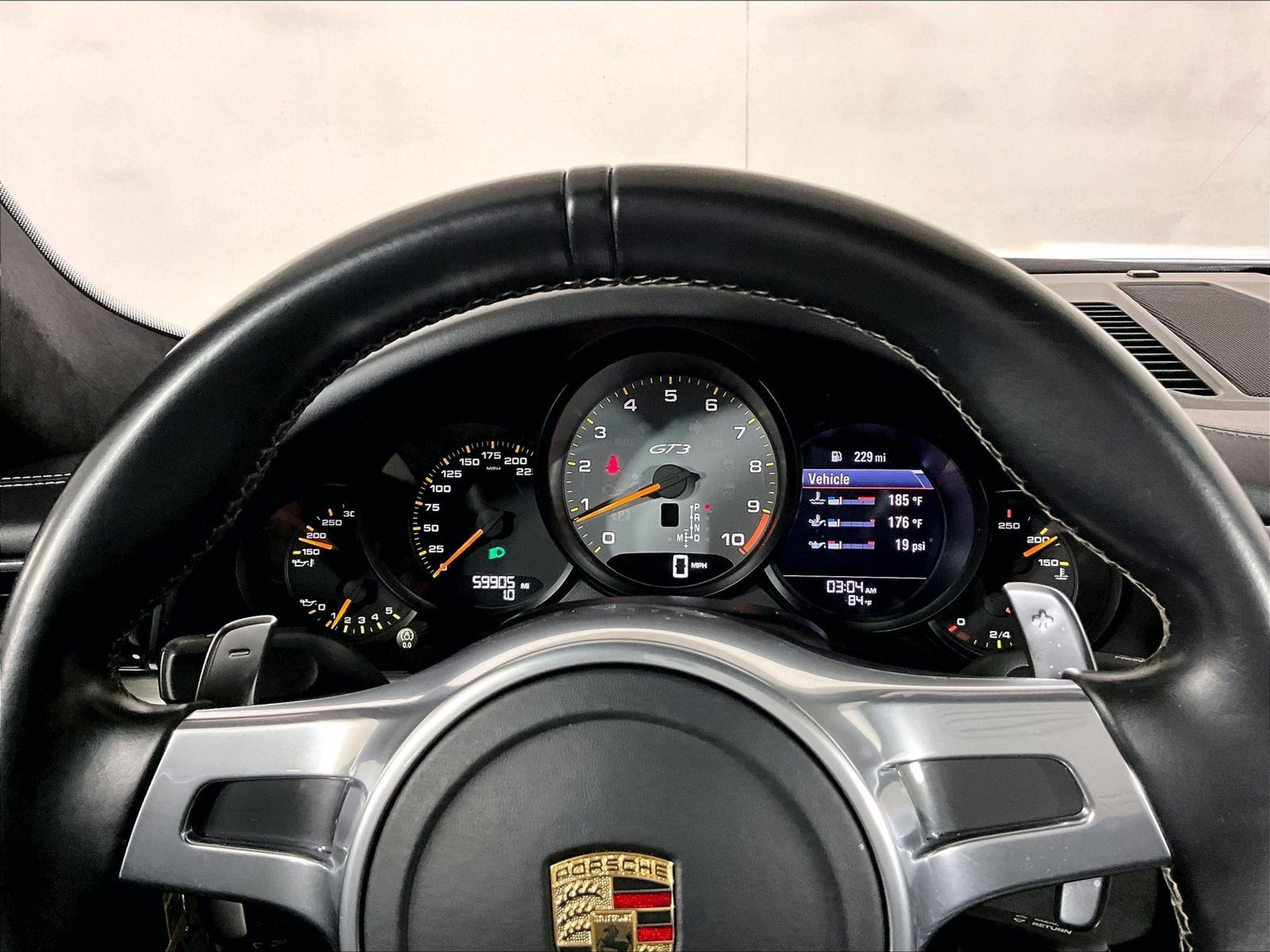 Certified 2014 Porsche 911 GT3 RWD image 11
