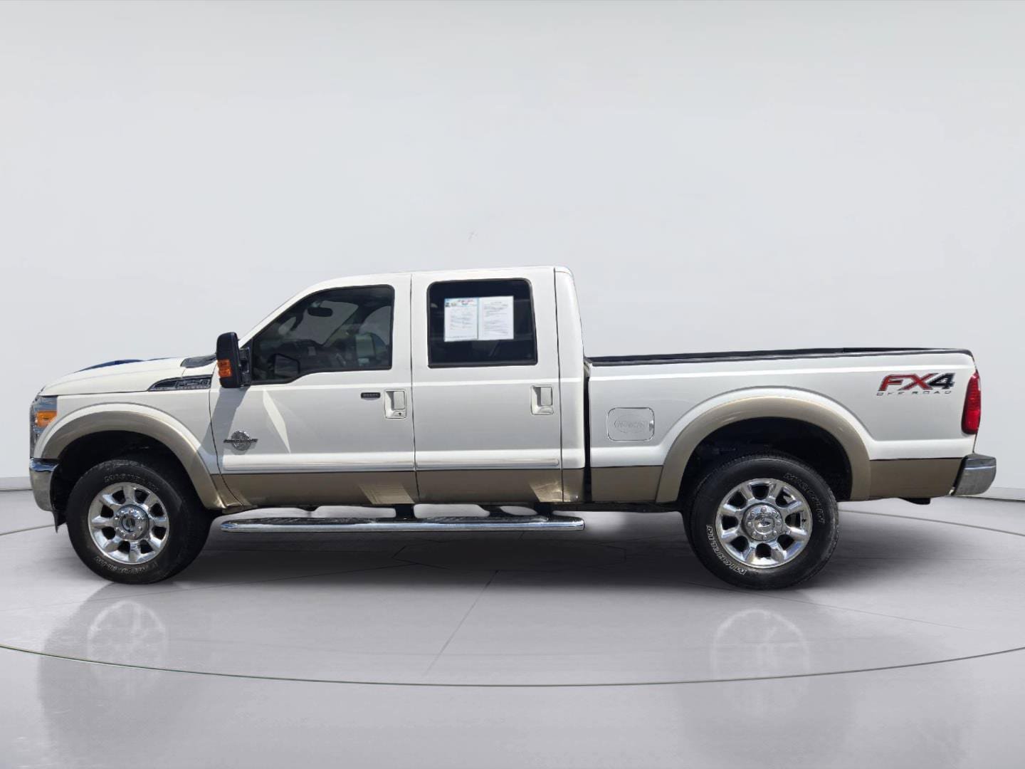 Used 2014 Ford F250 Lariat w/ Lariat Ultimate Package AWD/4WD image 5